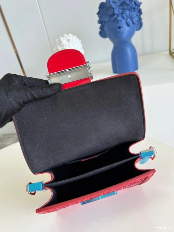 MINI VUITTON DAUPHINE LOUIS 0131